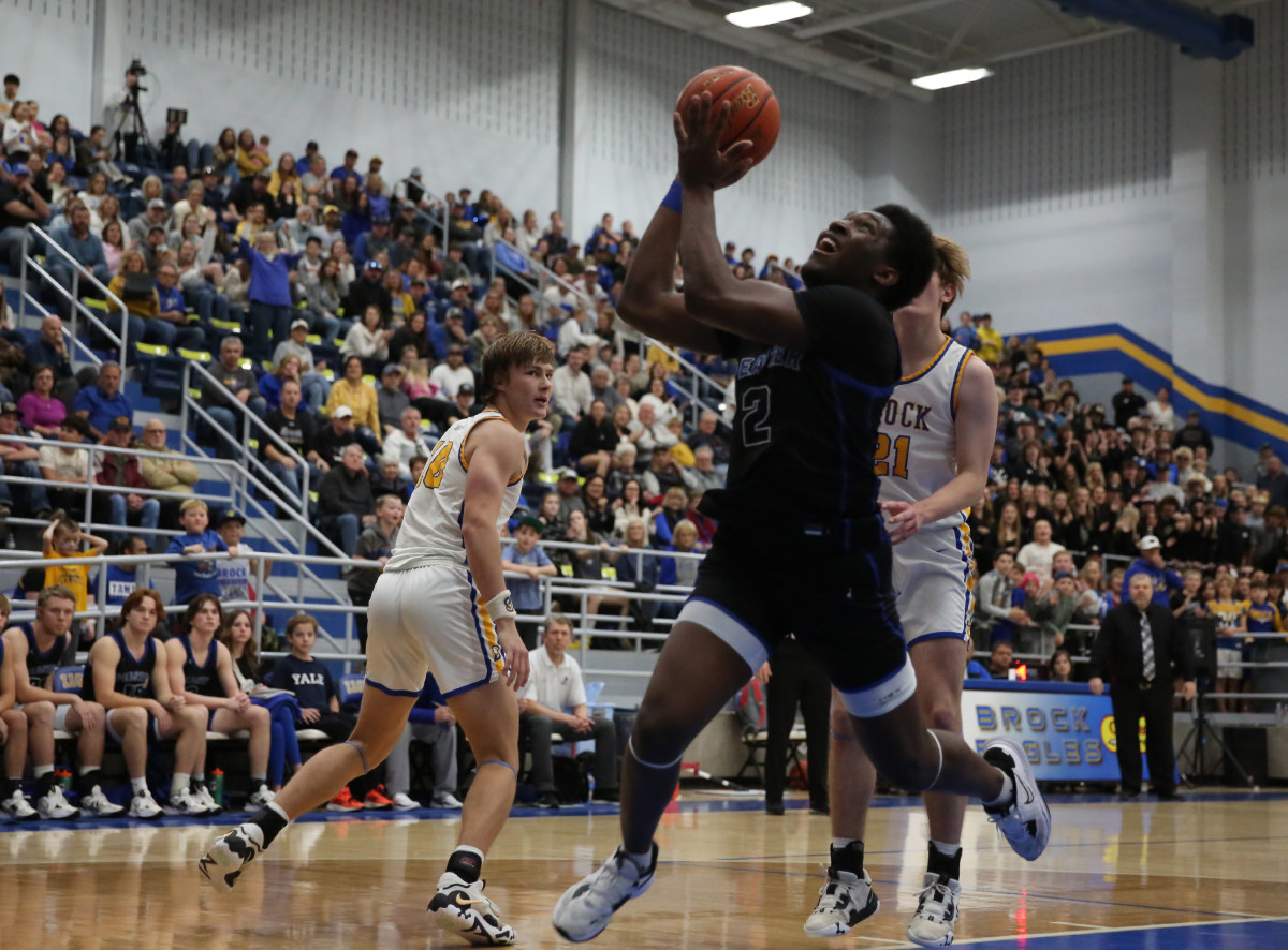 Brock Peaster Texas boys basketball 020423 Brian McLean 31